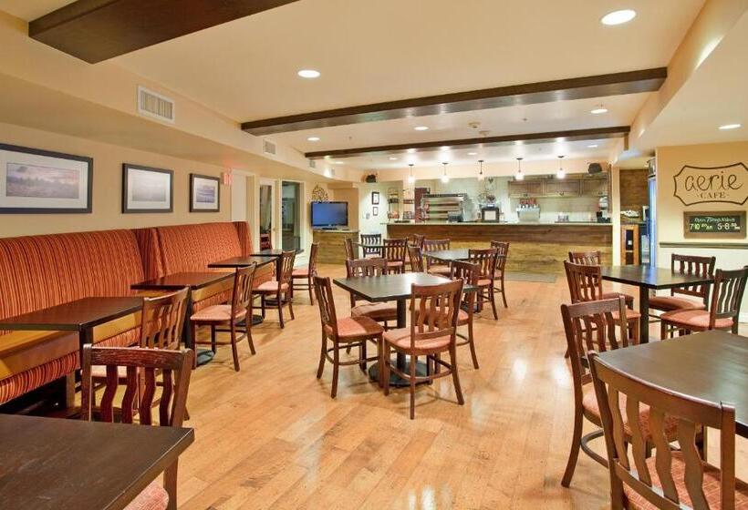 منتجع The Lodge At Eagle Crest