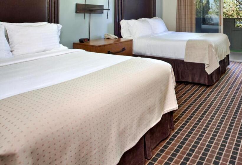 منتجع The Lodge At Eagle Crest