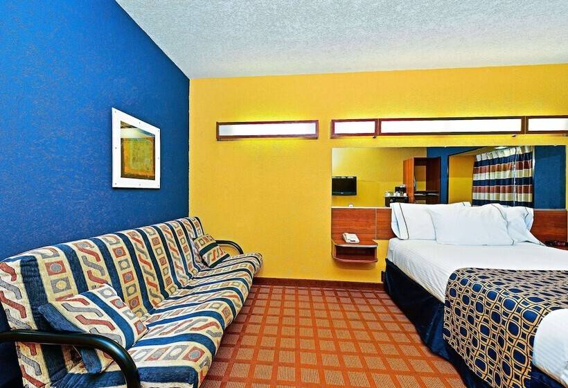 Microtel Inn & Suites By Wyndham New Braunfels I 35