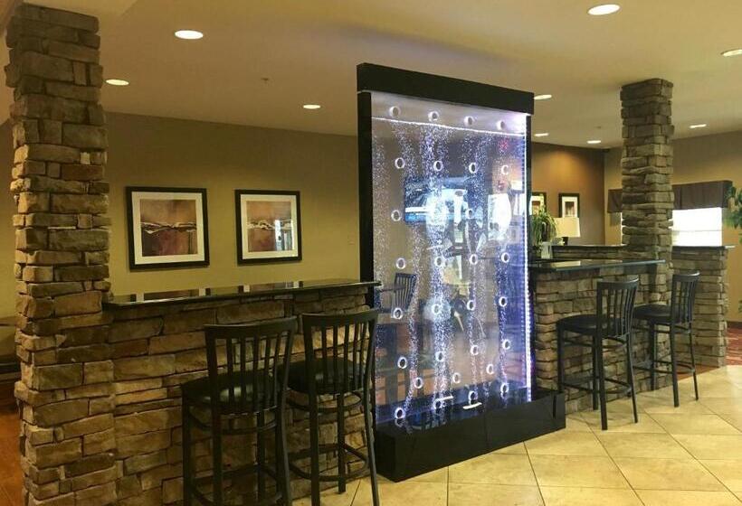 Microtel By Wyndham Perry National Fairground Area I 75