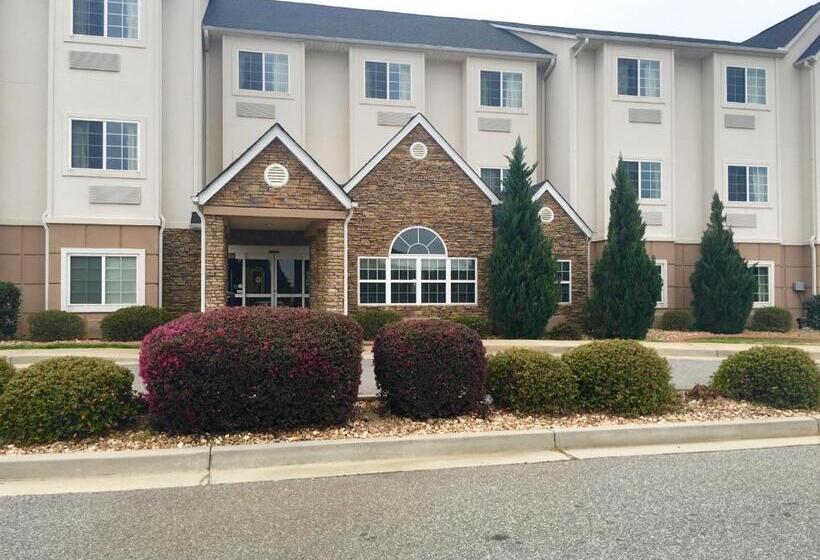 Microtel By Wyndham Perry National Fairground Area I 75