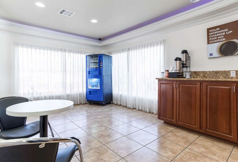 Отель Studio 6 Mojave, Ca   Airport