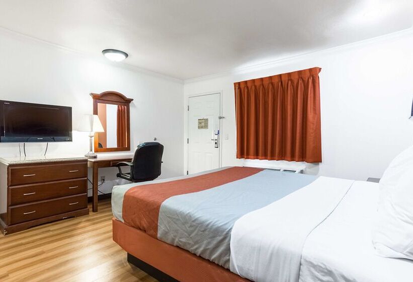 Отель Studio 6 Mojave, Ca   Airport