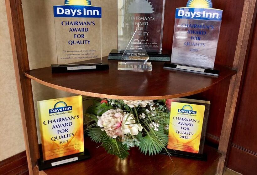 모텔 Days Inn By Wyndham Robstown