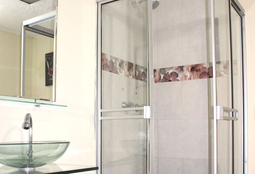 Niza Norte Bed & Breakfast