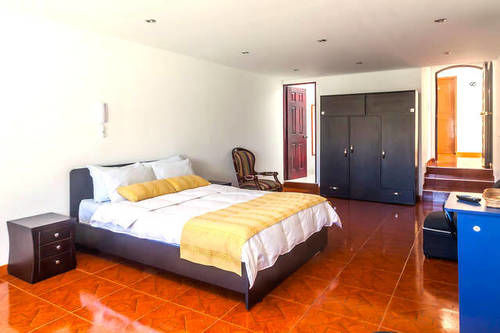 Niza Norte Bed & Breakfast