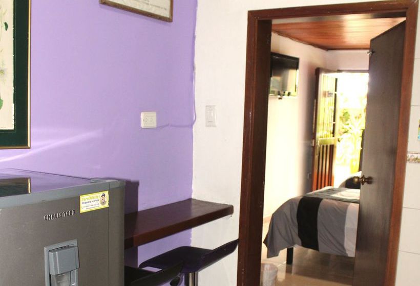Niza Norte Bed & Breakfast