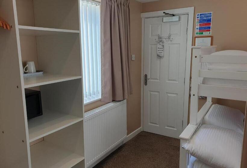 Пансион Corona Blackpool