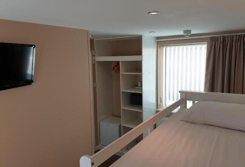 Пансион Corona Blackpool