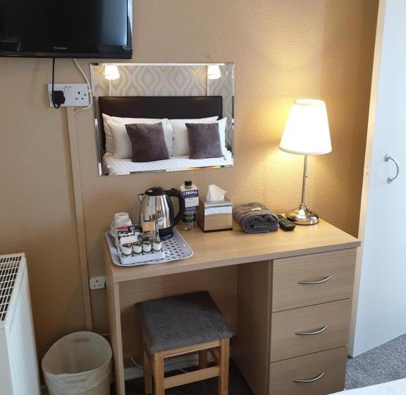 Пансион Corona Blackpool