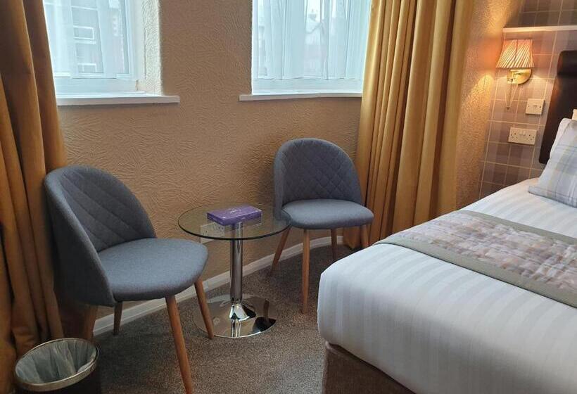 Пансион Corona Blackpool