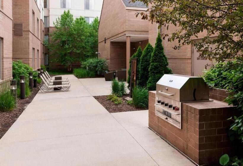 Residence Inn By Marriott Chicago Lake Forest/mettawa