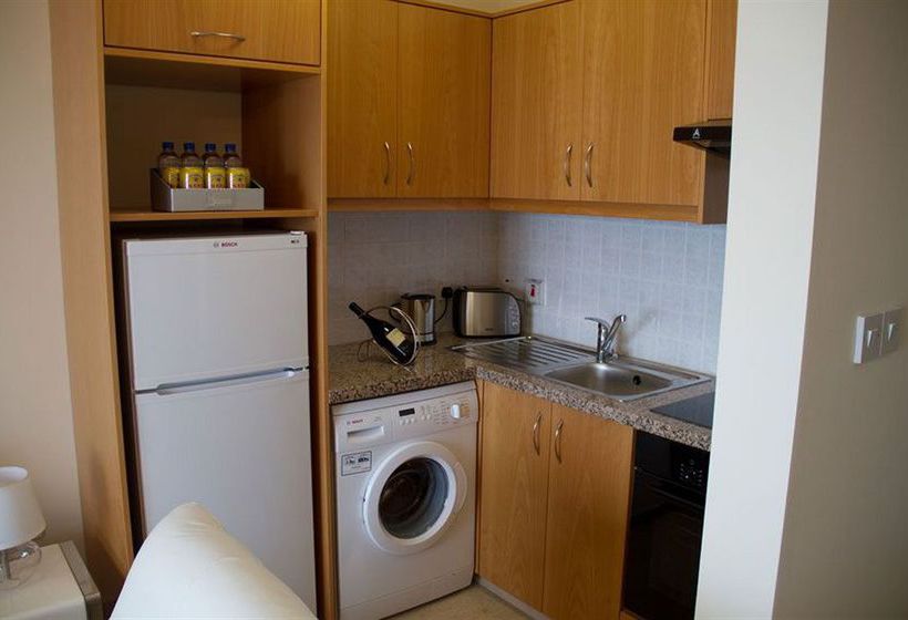 リゾートホテル Akamas Health Farm & Spa