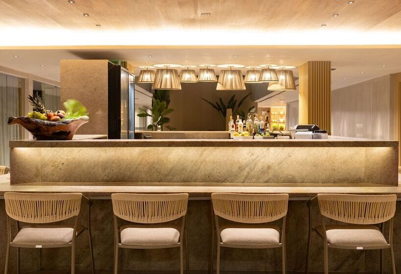 Ritz Suites Grand Hotel Boutique