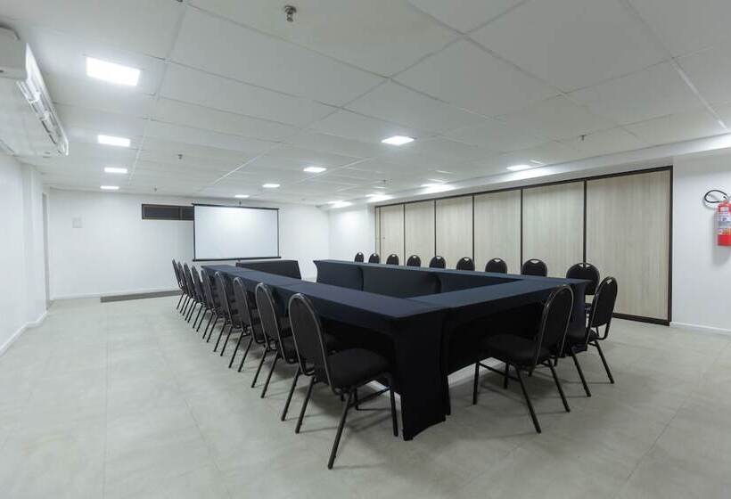 Ritz Suites Grand Hotel Boutique