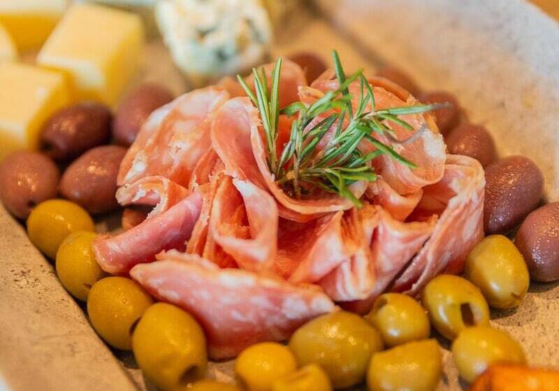 Ritz Suites Grand Hotel Boutique