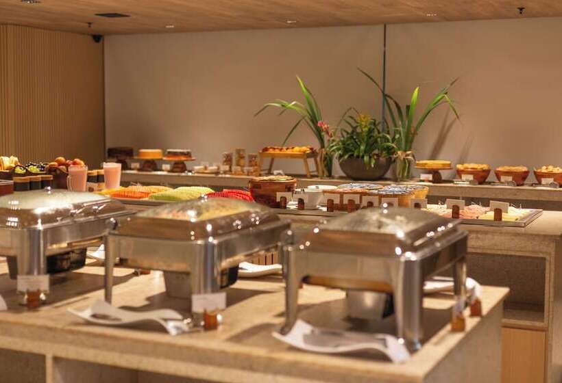 Ritz Suites Grand Hotel Boutique