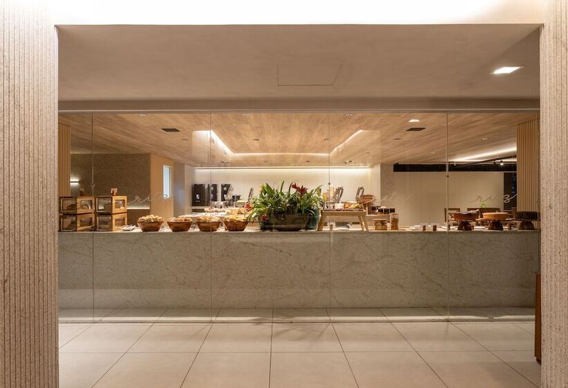 Ritz Suites Grand Hotel Boutique