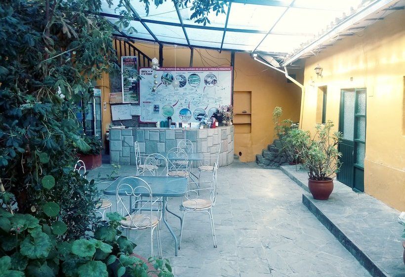 San Blas Backpacker Hostel