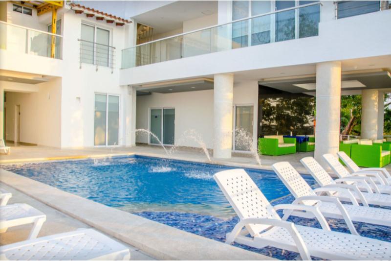 Santorini Casablanca