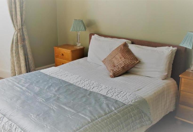 فندق Angel At Bourne