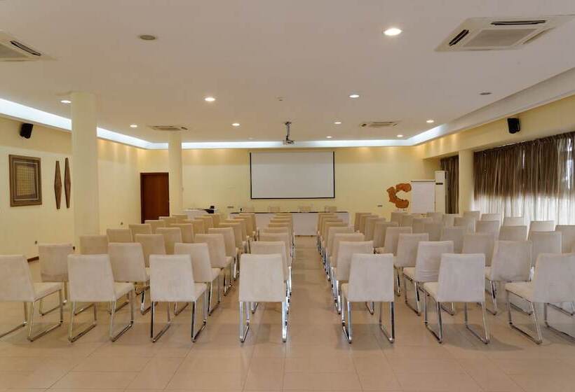 Aparthotel Mil Cidades