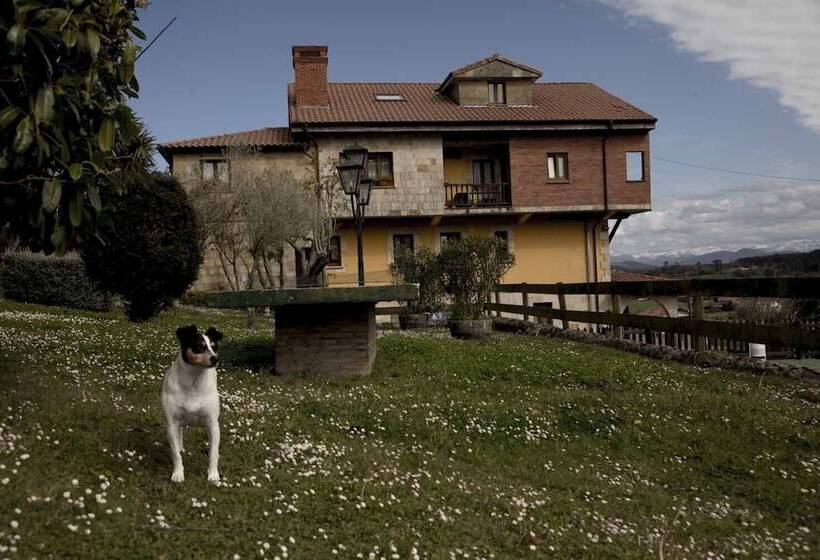 Apartamentos La Gloria