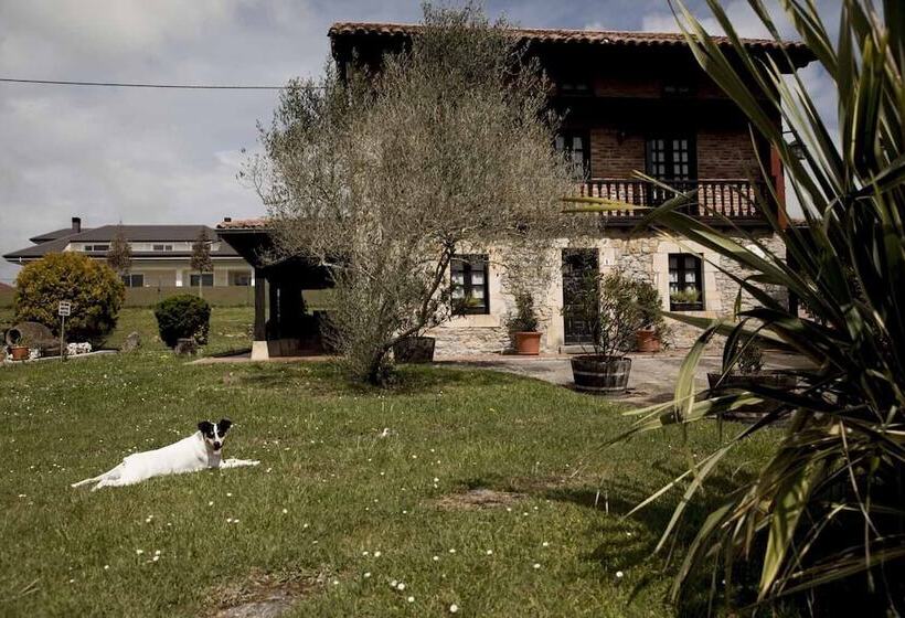 Apartamentos La Gloria