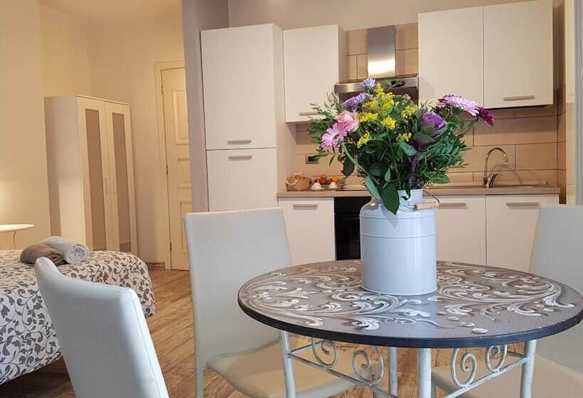 تختخواب و صبحانه Affittacamere La Tartaruga