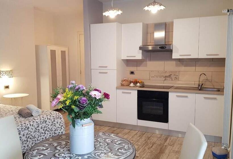 تختخواب و صبحانه Affittacamere La Tartaruga