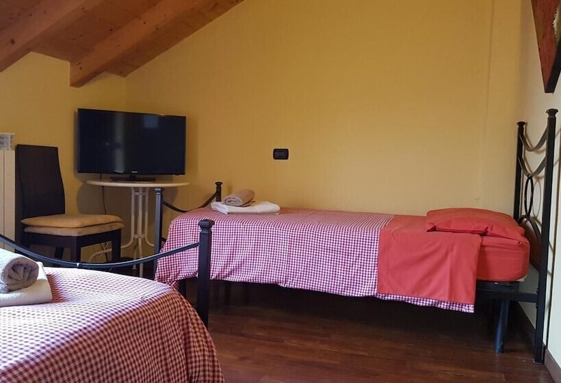 تختخواب و صبحانه Affittacamere La Tartaruga