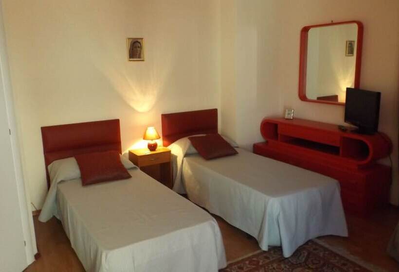 تختخواب و صبحانه Affittacamere La Tartaruga