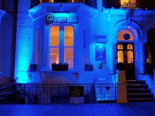 Bed and Breakfast 3 Norfolk Square