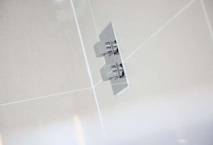 ベッドアンドブレックファースト Latimer House