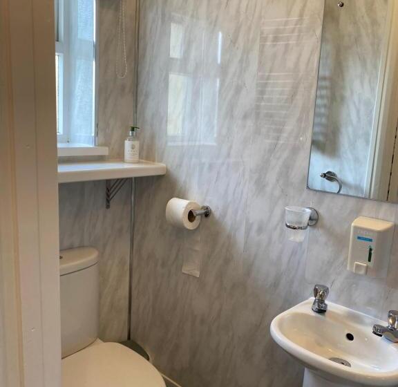 민박 Paignton Court