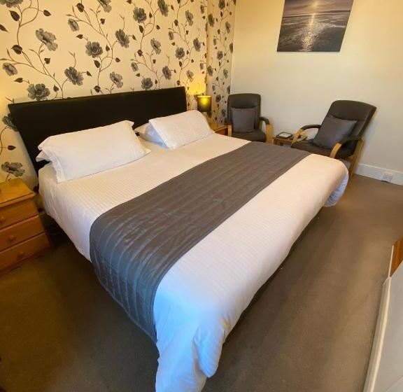 민박 Paignton Court