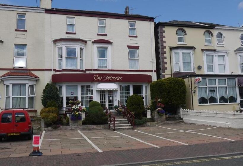 ベッドアンドブレックファースト The Warwick Southport