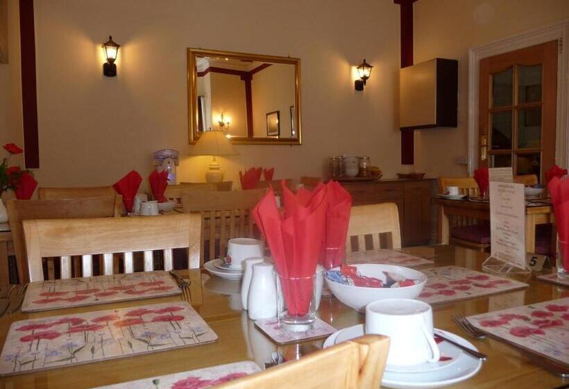 ベッドアンドブレックファースト The Warwick Southport