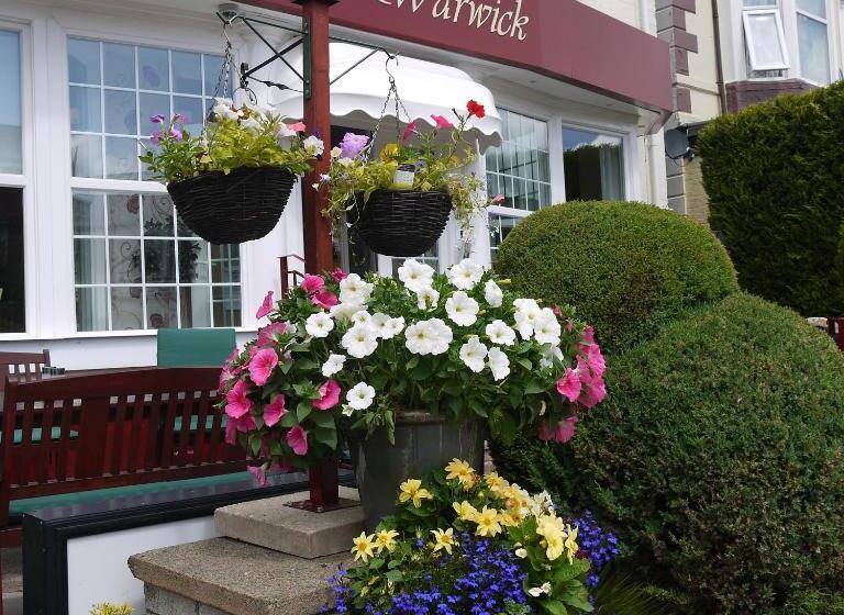 ベッドアンドブレックファースト The Warwick Southport