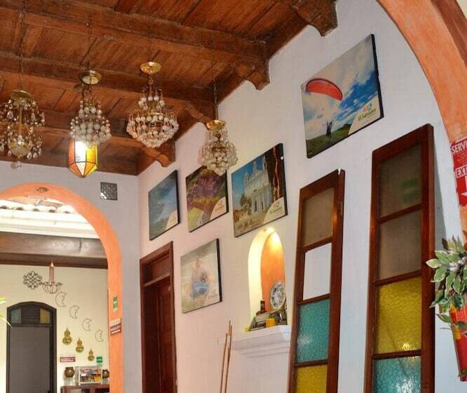 مبيت وإفطار Villa Florencia Centro Histórico