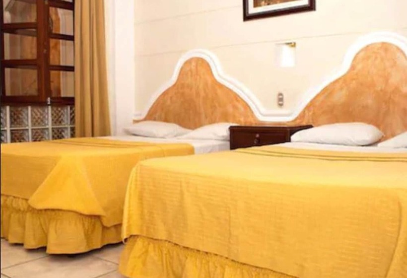 مبيت وإفطار Villa Florencia Centro Histórico