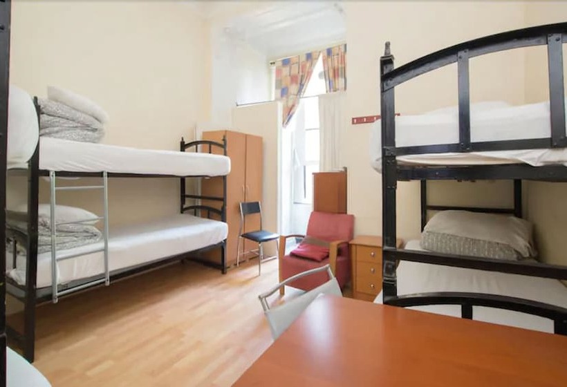 Central Hotel   Hostel