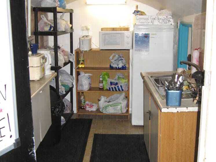 Central Hotel   Hostel