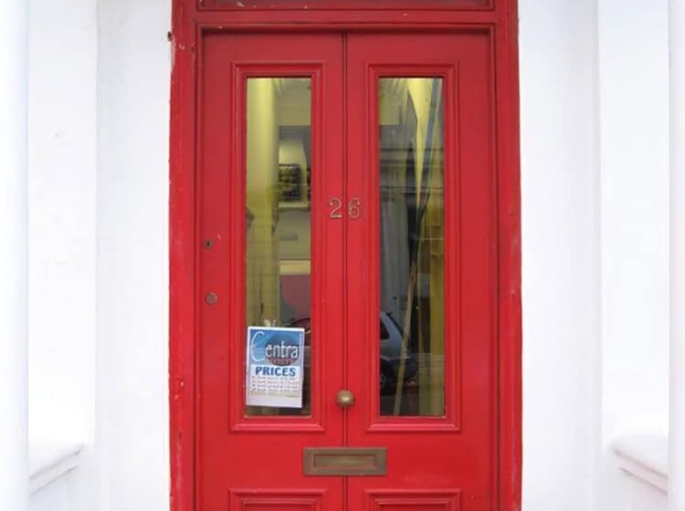 Central Hotel   Hostel