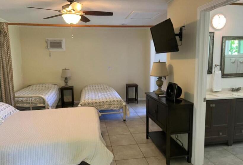 فندق Aaron’s Cottage