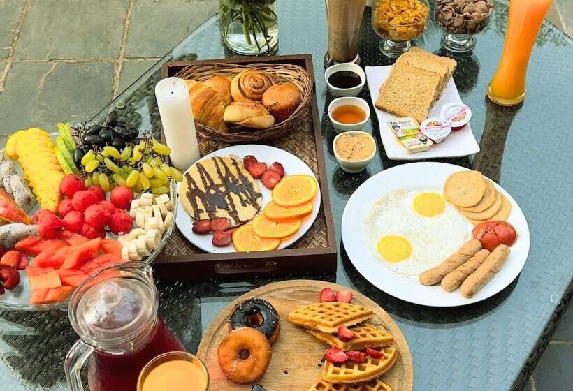 호텔 Adamo The Bellus Calangute