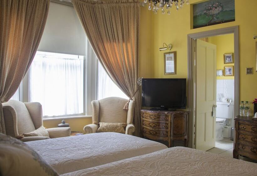 호텔 Albert & Victoria Guest House