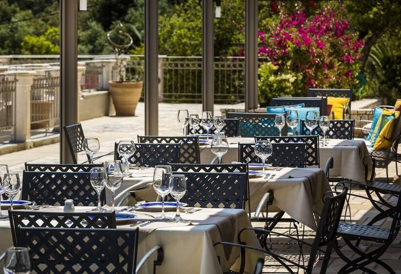 בית מלון כפרי Almyra