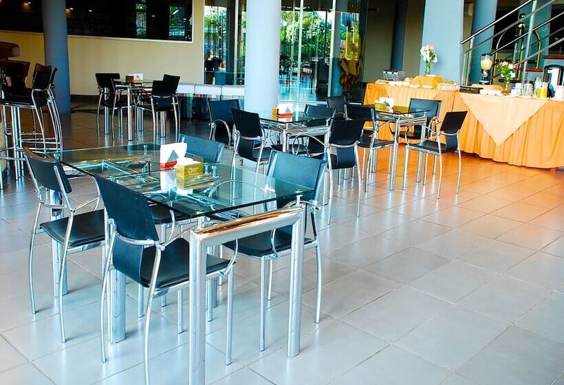 فندق Alto Del Camino