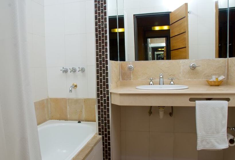 فندق Alto Del Camino